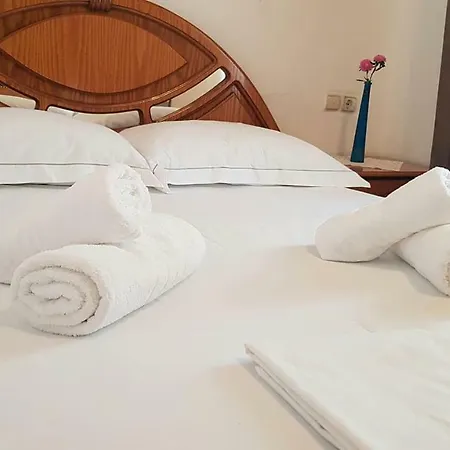 Vila Bamatati - Real Agrotourism Villa